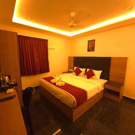 Hotel Shreem Sesha Sai Residency à Tiruvannāmalai Extérieur photo
